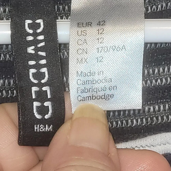 H&M DIVIDED Women's NWOT Sleeveless Blue & White Stretch Flare Dress ~ 12 - Picture 3 of 5